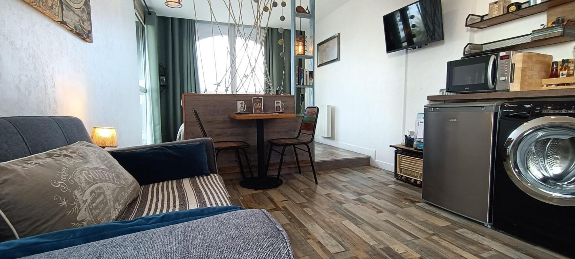 Le Semaphore - Studio Climatise, Grande Terrasse Vue Mer - Parking, Wifi Λα Γκραντ-Μοτ Εξωτερικό φωτογραφία